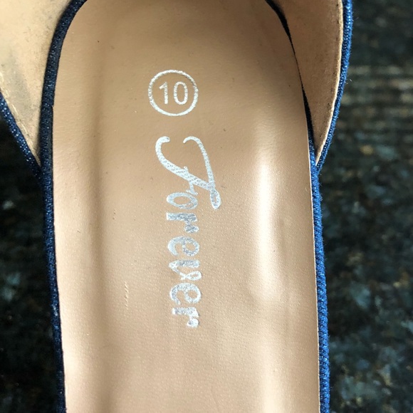 NEW Gorgeous Denim Heels with Pearl Studs, Size 10 - Picture 8 of 8